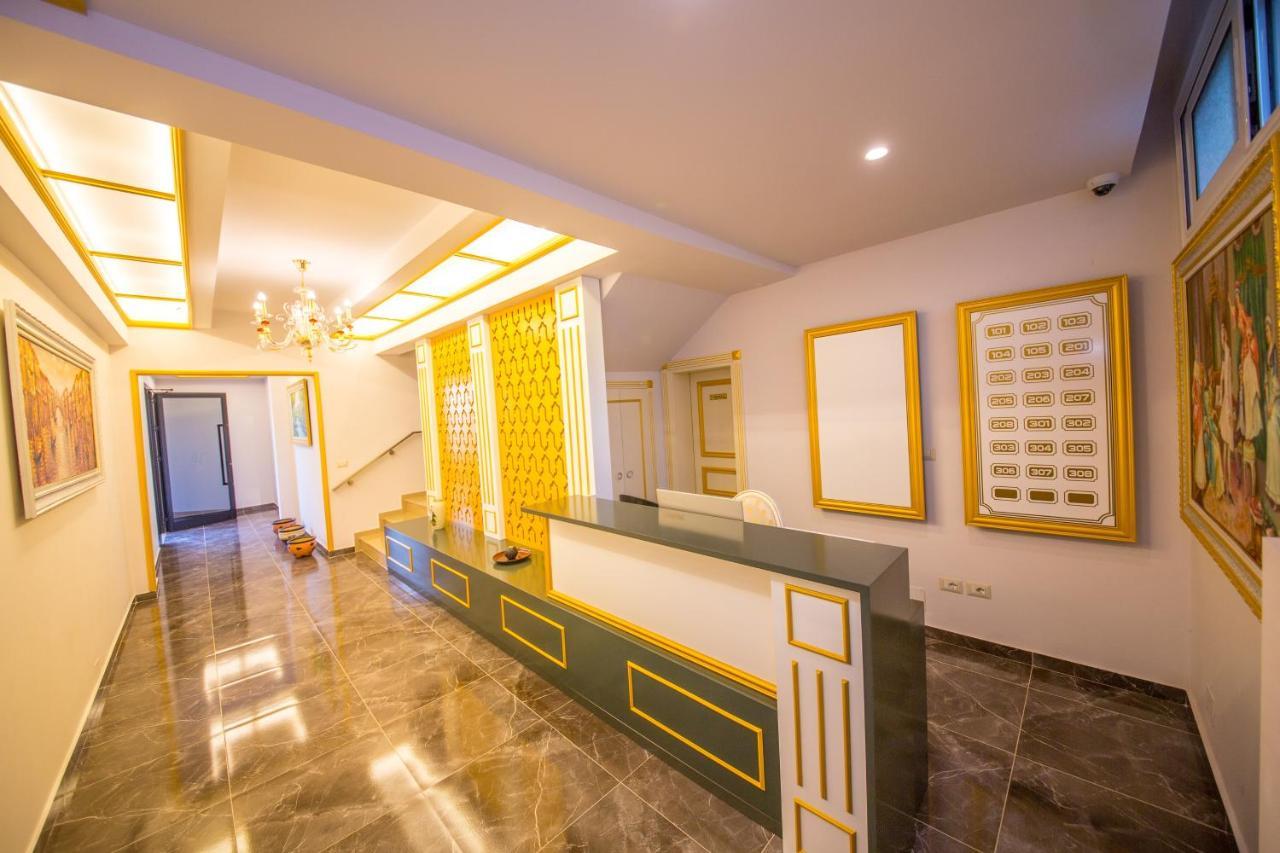 Laid Hotel Vlorë Екстериор снимка